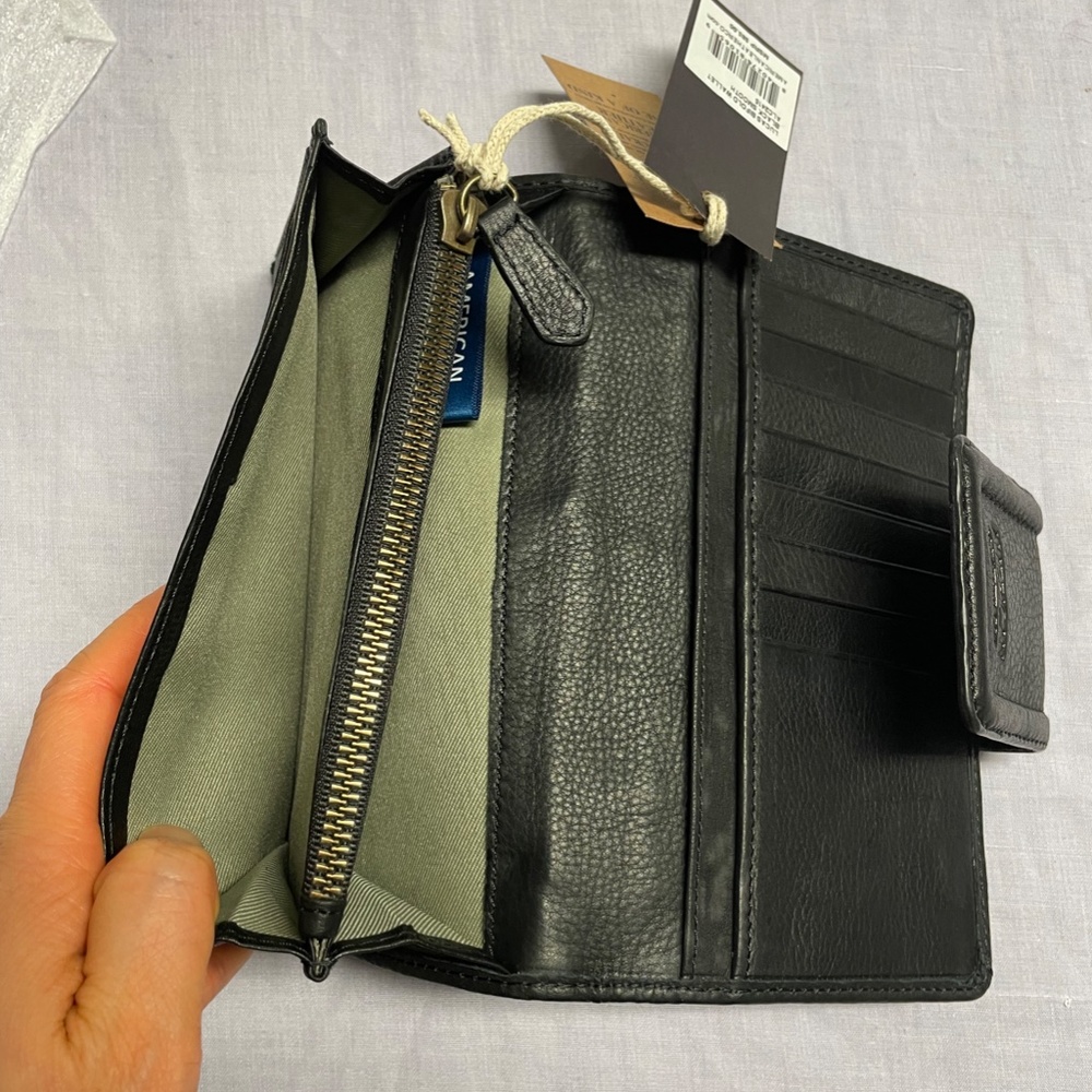 Lucas Slim Leather Wallet from AMERICAN LEATHER CO. - Picture 5 of 7